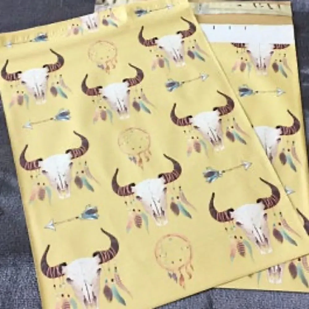 20- 10x13 Boho Skull Design Poly Mailers